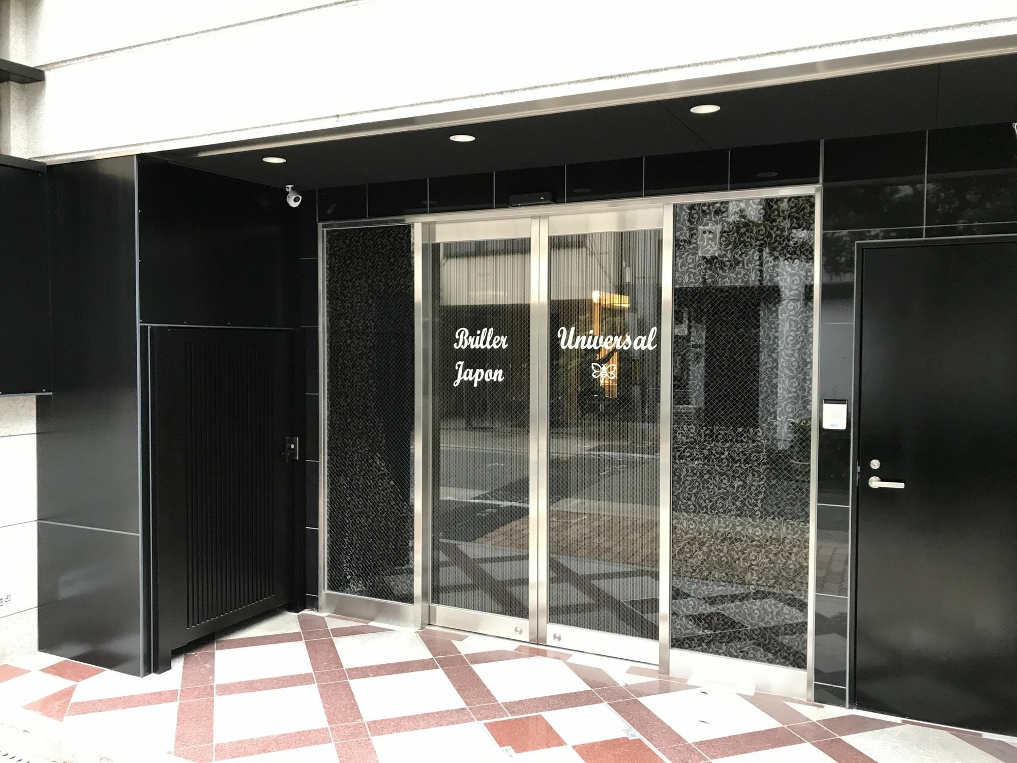 Хостел Briller Universal Japon Осака Екстер'єр фото